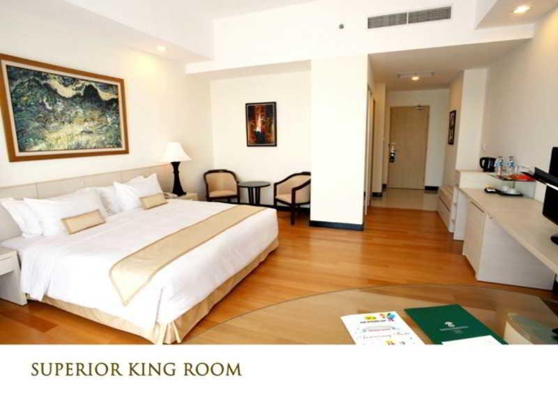 Sintesa Peninsula Hotel Manado Dış mekan fotoğraf