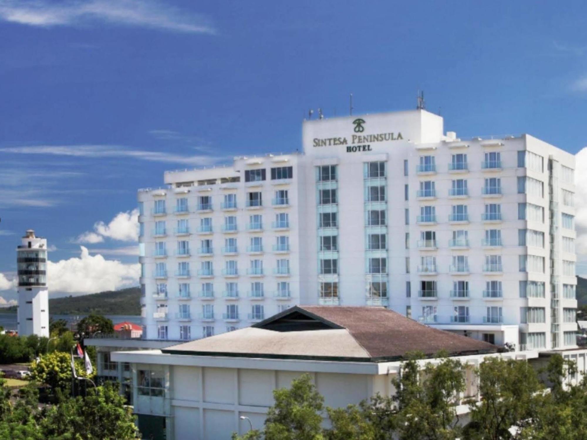 Sintesa Peninsula Hotel Manado Dış mekan fotoğraf